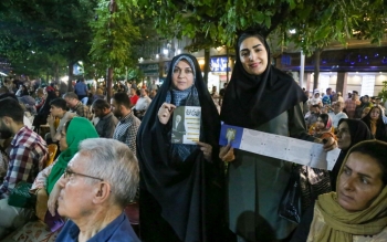 همایش انتخاباتی دکتر قالیباف در مرکز شهر رشت برگزار شد