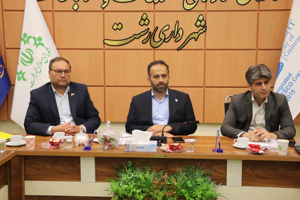 گاری کبابی ها و ون ها در رشت ساماندهی می شوند