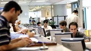 ارائه خدمات به مراجعان باید در همان محل مراجعه انجام شود