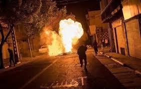 چهارشنبه سوزی بازان 18 خانه را به اتش کشیدند