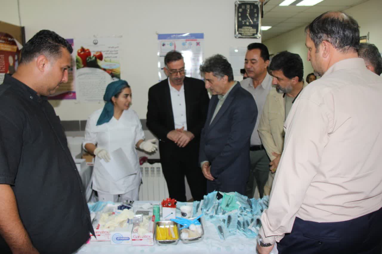 خدمات رایگان پزشکی و دندانپزشکی کاروان مهربانی در رودسر