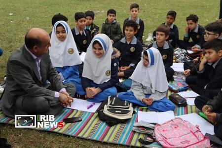 اراده معلمان راهبرد دشمن در تعطیلی آموزش را شکست داد