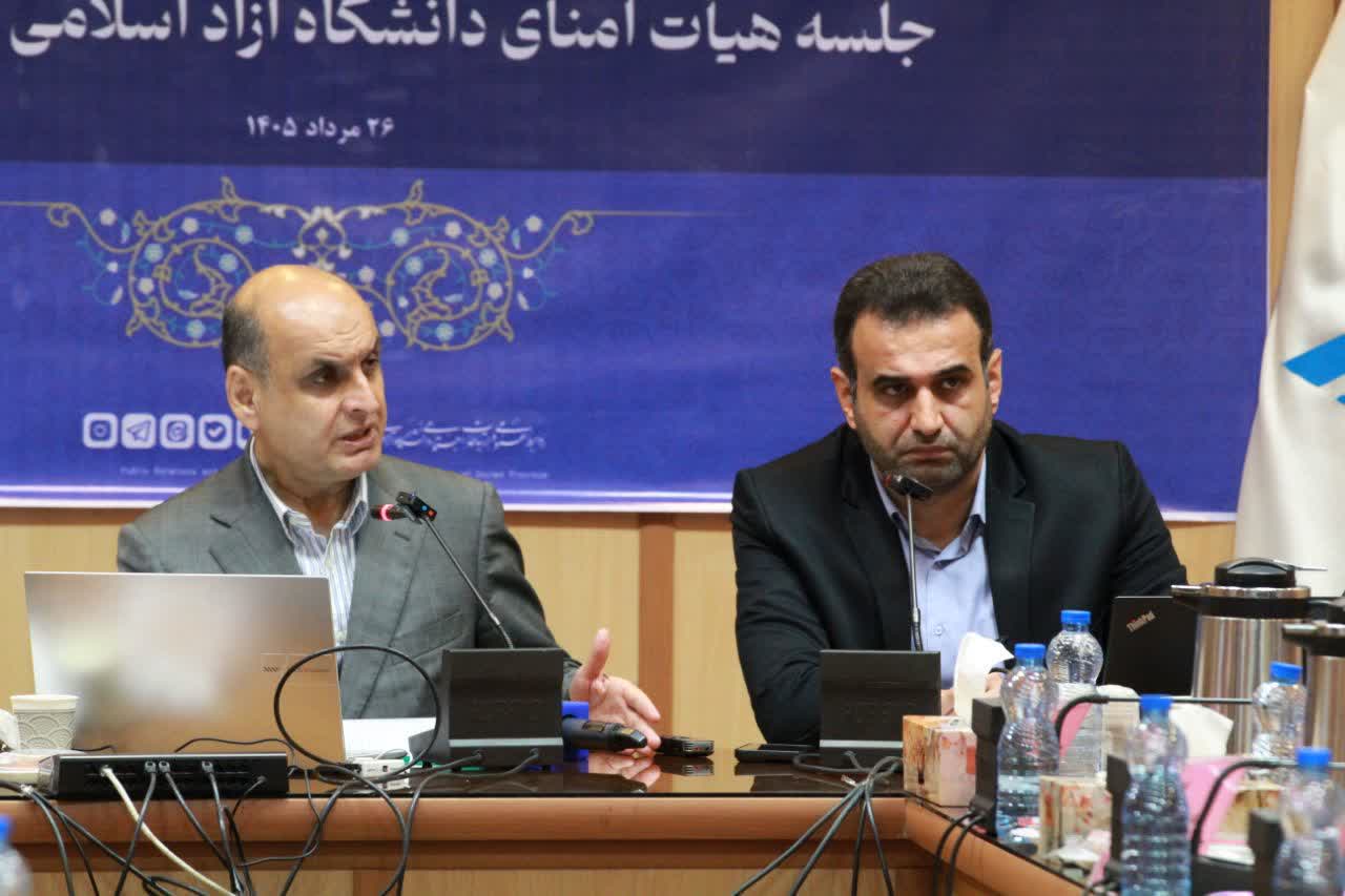 دانشگاه آزاد ظرفیت مهمی در توسعه اقتصاد دریاپایه است 