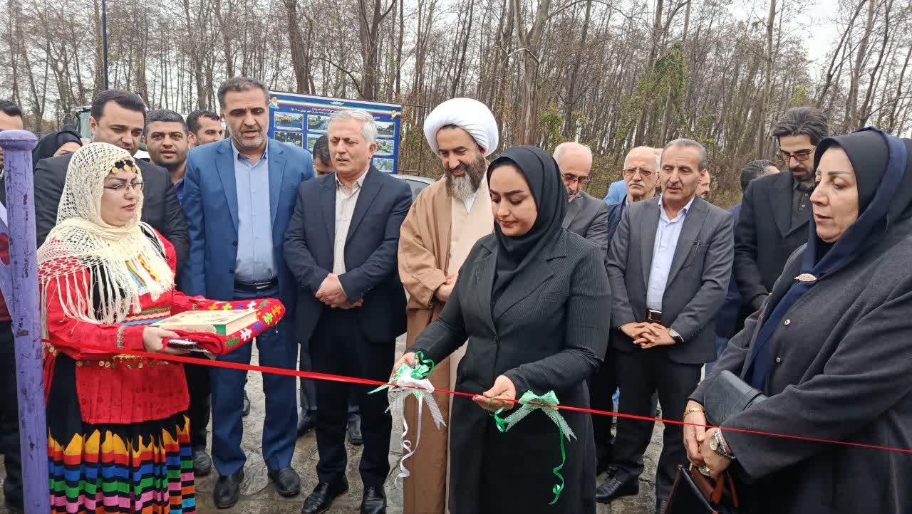 13 پروژه متمرکز شهرداری رودسر افتتاح شد