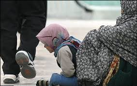 این همه گدا در مرکز شهر رشت - چه کسی مسئول است؟
