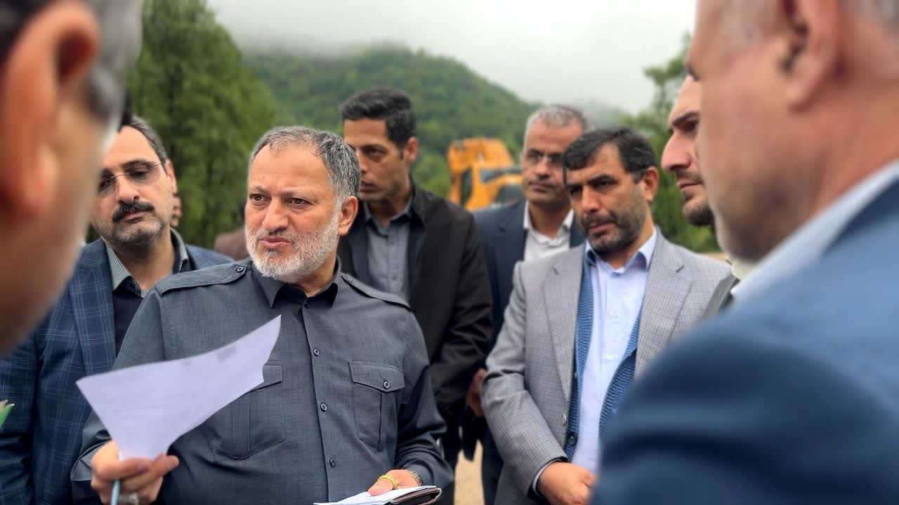  کارخانه‌های فاقد مجوز آسفالت تالش  از بستر رودخانه خارج شوند 