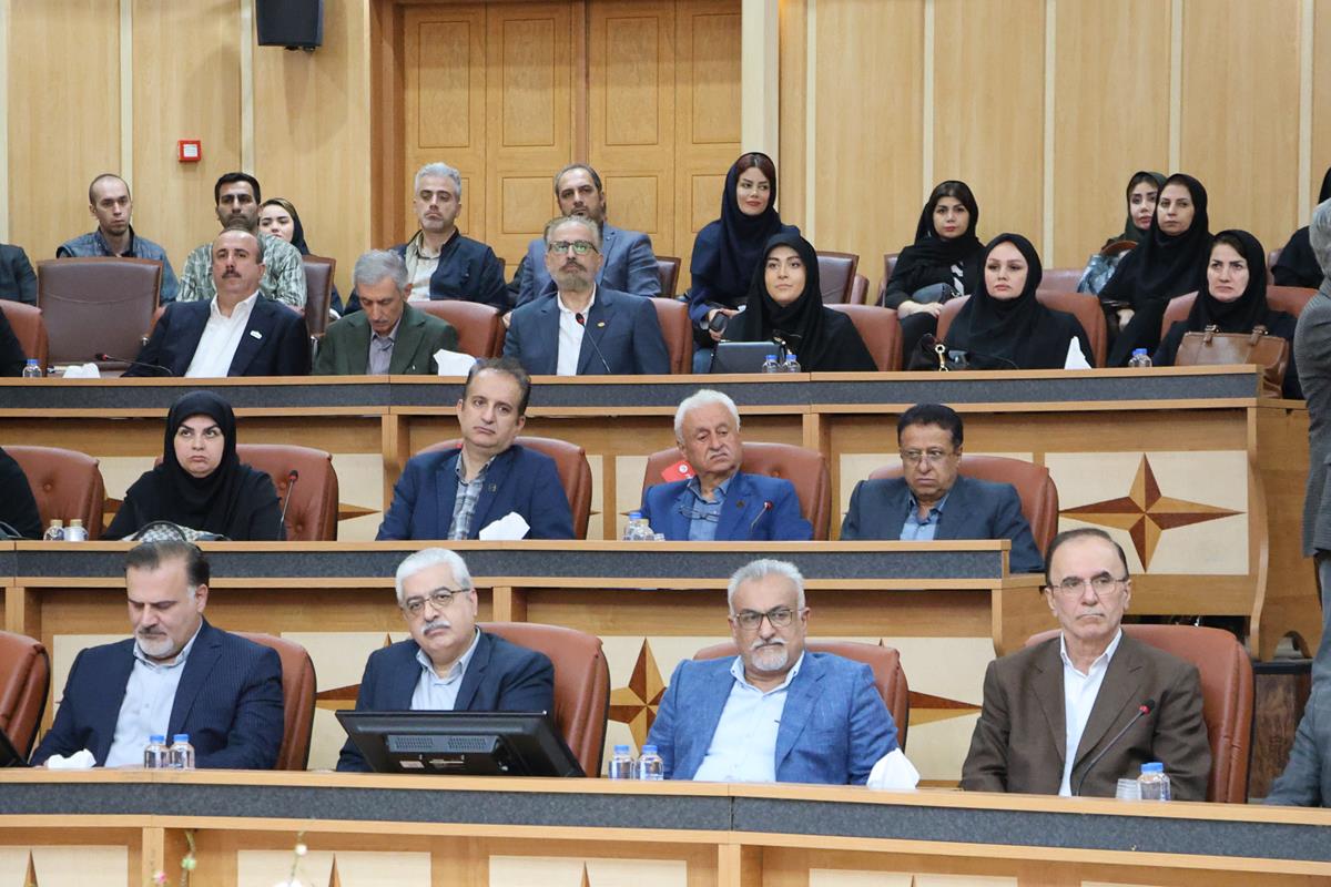 برگزیدگان استاندارد استان گیلان معرفی  و تجلیل شدند