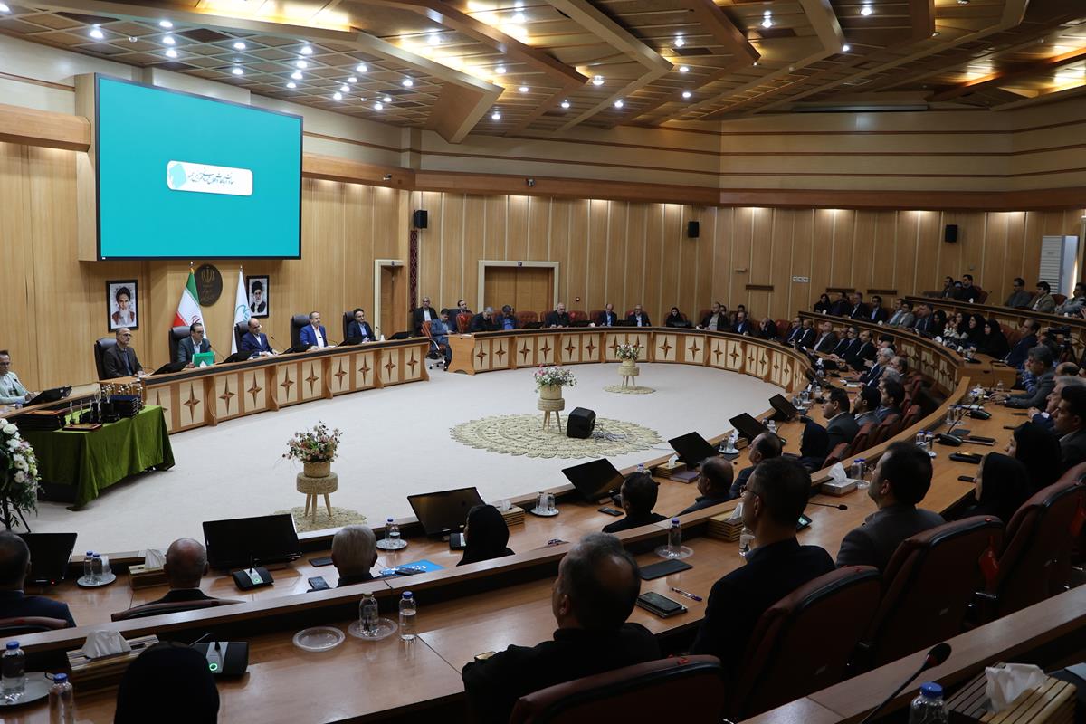 برگزیدگان استاندارد استان گیلان معرفی  و تجلیل شدند