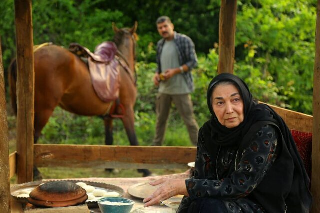 پروانه معصومی در گذشت
