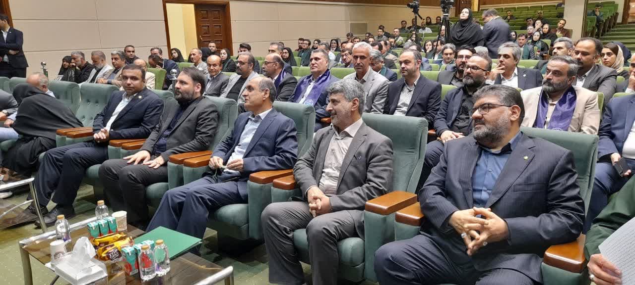 وکلا و کارشناسهای رسمی برای اعتماد سازی مردم تلاش کنند