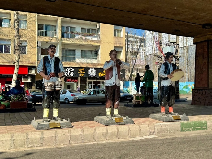 المان های زیبای بومی گیلان در رشت نصب شد